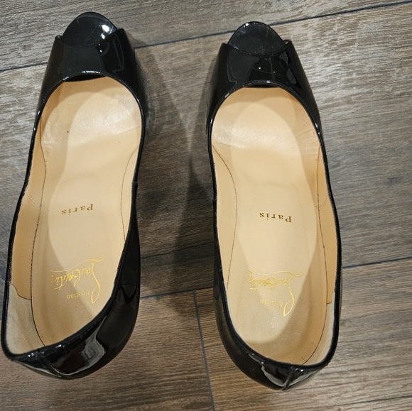 Christian Louboutin New Very Privé Pump - SIZE 38 - Picture 4 of 15